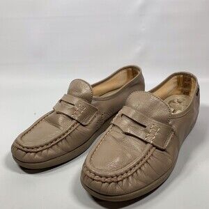 SAS Tripad Women’s Size 8.5 M Tan Beige Slip On Penny Loafers Comfort Shoes